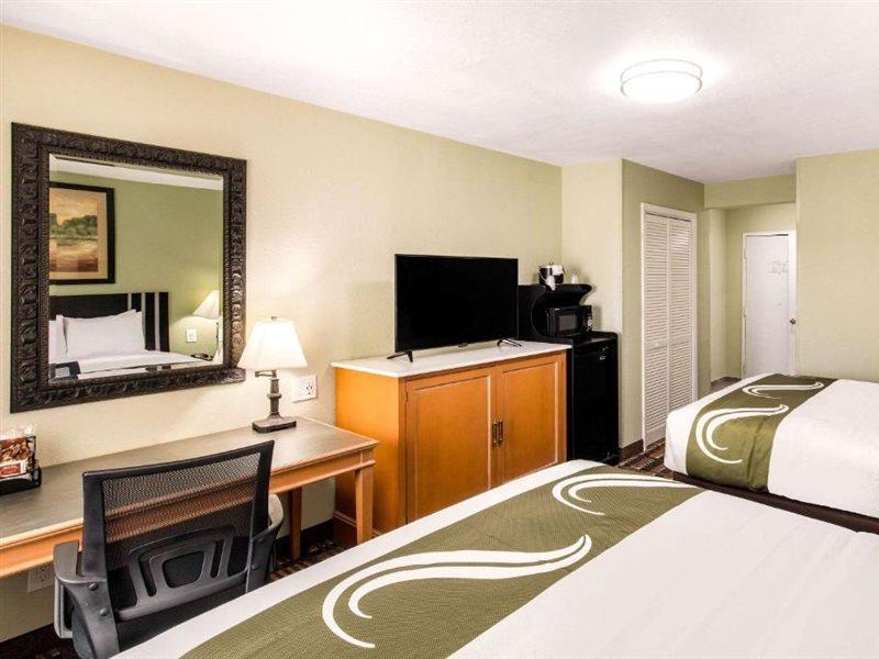 Quality Inn & Suites Plano East - Richardson Εξωτερικό φωτογραφία