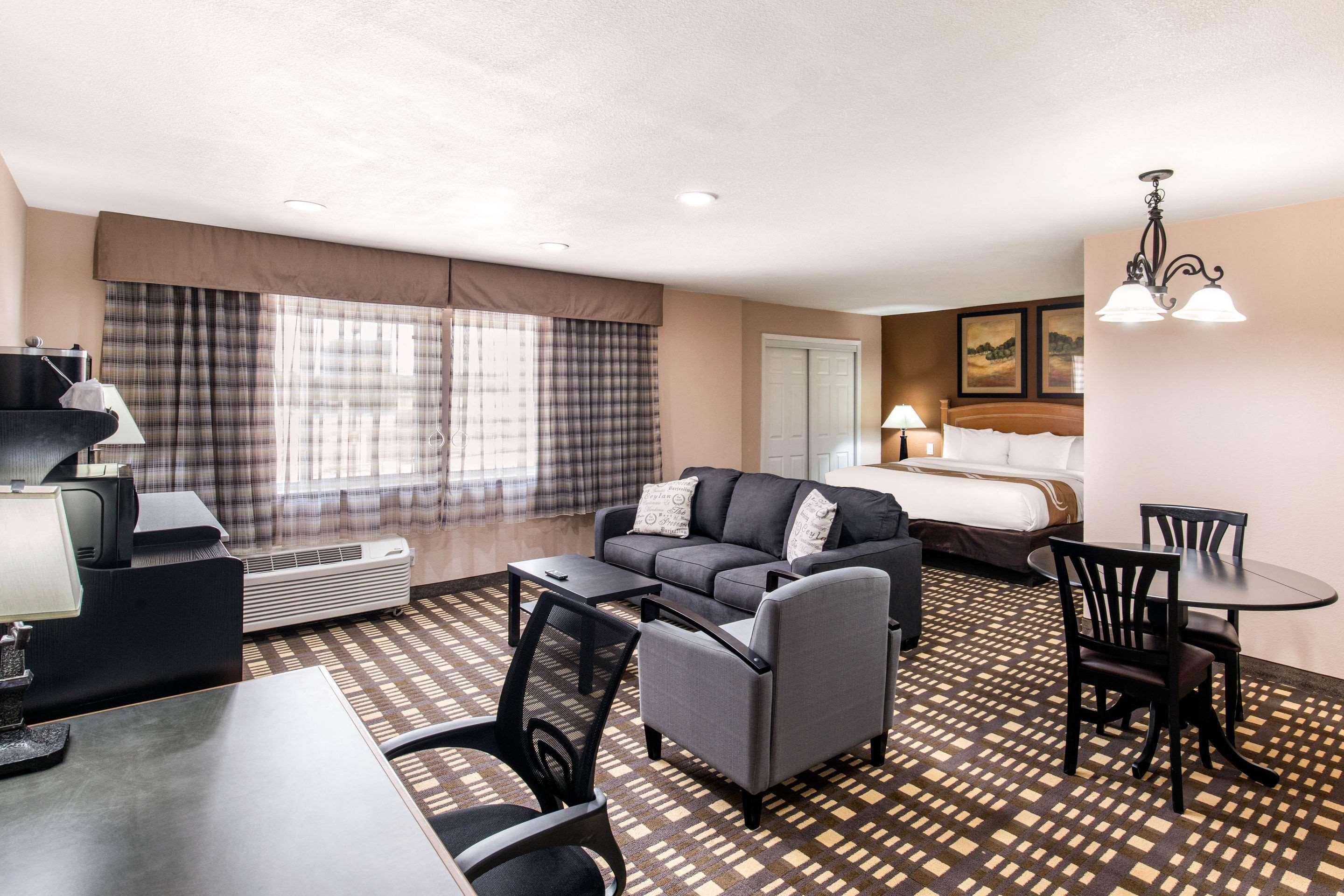 Quality Inn & Suites Plano East - Richardson Εξωτερικό φωτογραφία