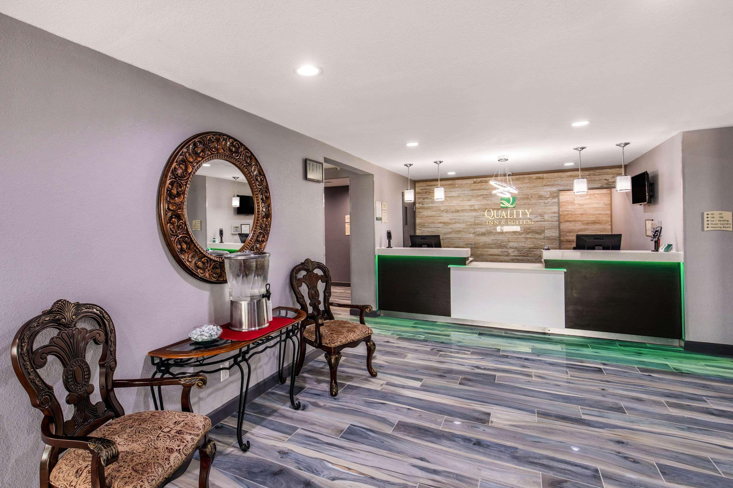 Quality Inn & Suites Plano East - Richardson Εξωτερικό φωτογραφία