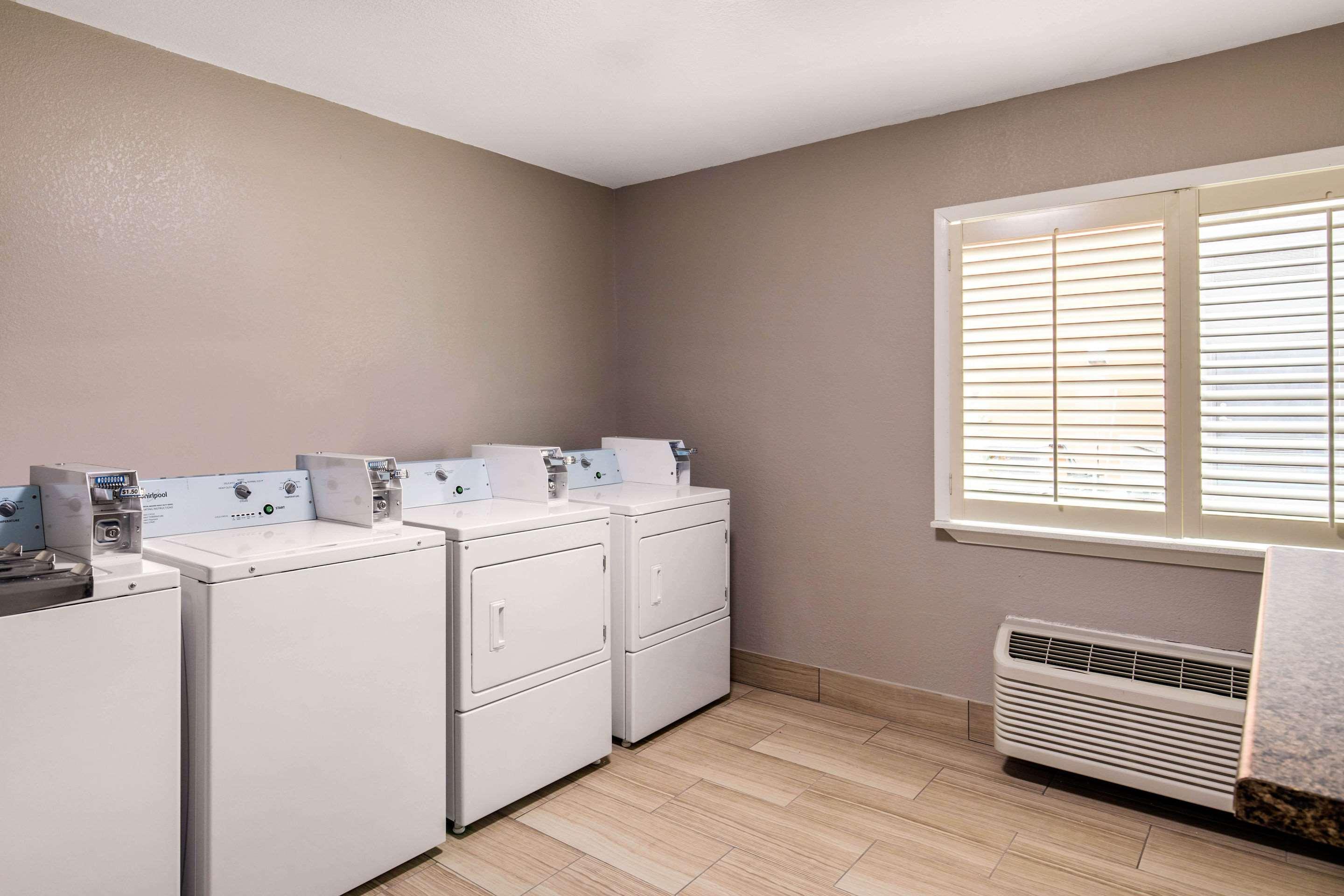 Quality Inn & Suites Plano East - Richardson Εξωτερικό φωτογραφία