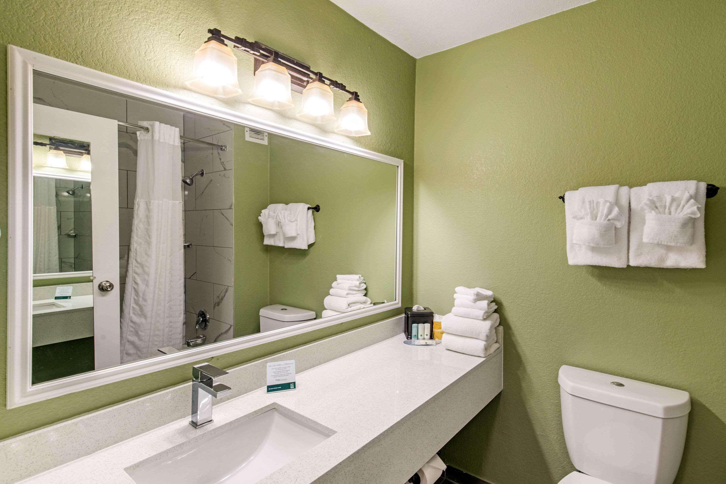 Quality Inn & Suites Plano East - Richardson Εξωτερικό φωτογραφία
