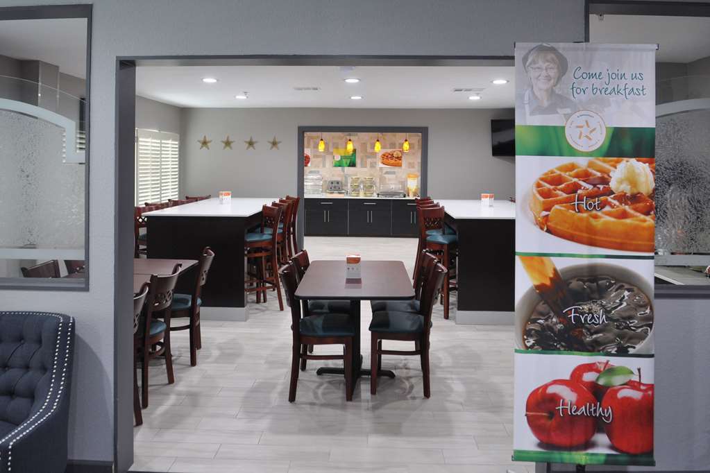 Quality Inn & Suites Plano East - Richardson Εστιατόριο φωτογραφία