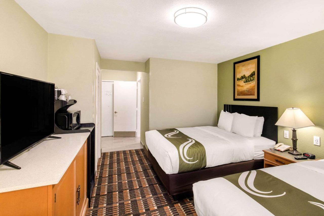 Quality Inn & Suites Plano East - Richardson Εξωτερικό φωτογραφία